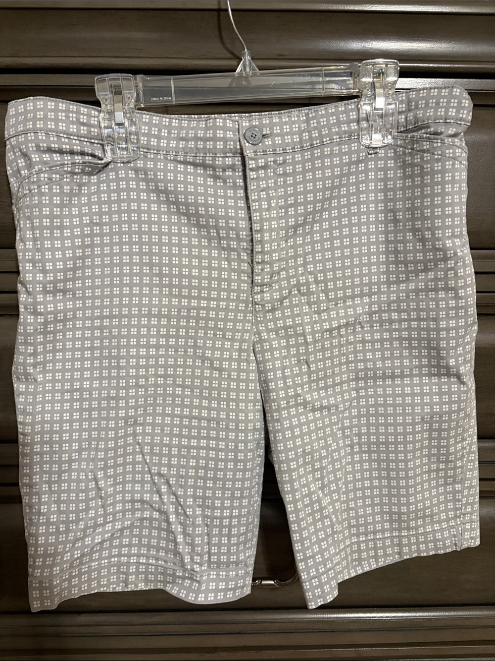 Gloria Vanderbilt Light Gray Geometric Bermuda Shorts